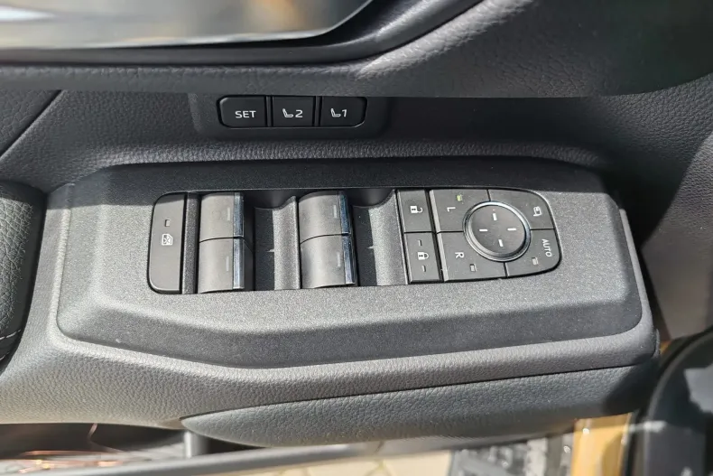 Toyota Land Cruiser 250 din 2024 cu 6.753 km - oferta TOY222356 - foto 21