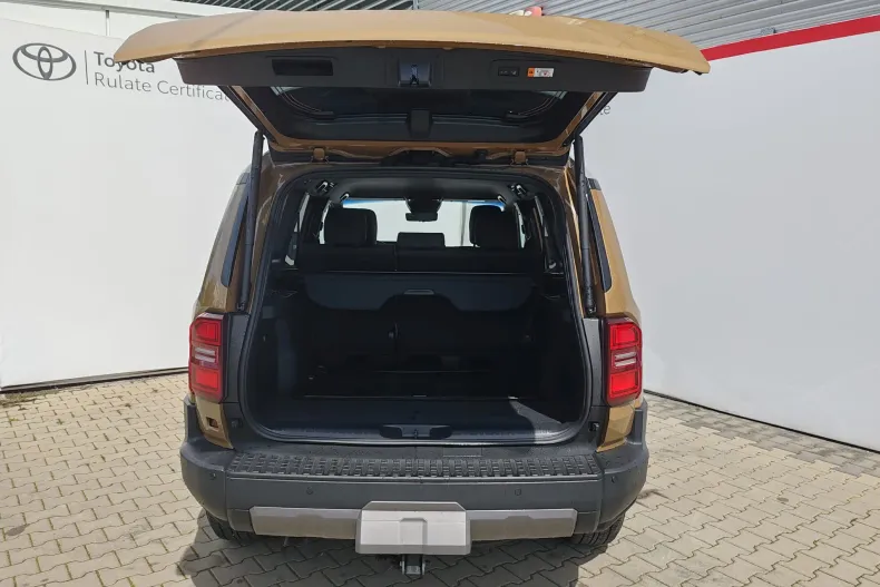 Toyota Land Cruiser 250 din 2024 cu 6.753 km - oferta TOY222356 - foto 26