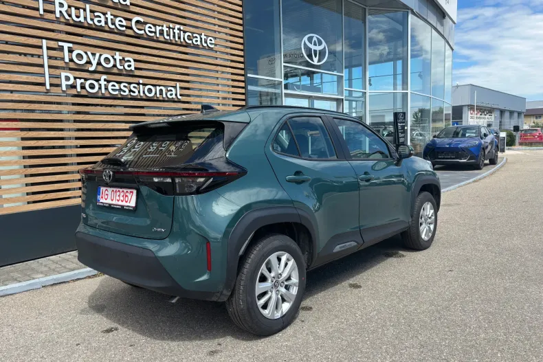 Toyota Yaris Cross din 2022 cu 2.000 km - oferta TOY222358 - foto 4
