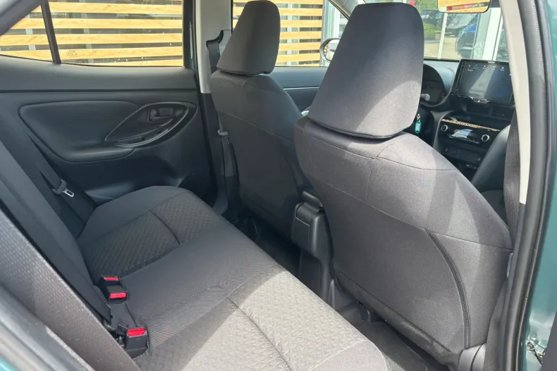 Toyota Yaris Cross din 2022 cu 2.000 km - oferta TOY222358 - foto 11