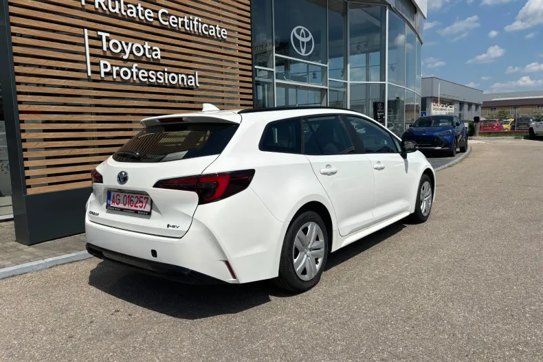 Toyota Corolla din 2026 cu 1.000 km - oferta TOY222359 - foto 4