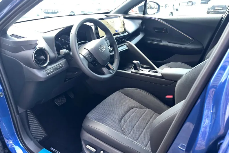 Toyota C-HR din 2026 cu 3 km - oferta TOY222361 - foto 11