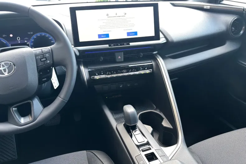 Toyota C-HR din 2026 cu 3 km - oferta TOY222361 - foto 14