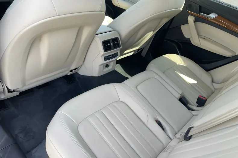 Audi Q5 din 2021 cu 114.370 km - oferta AUD222366 - foto 21