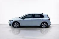 Volkswagen Golf din 2023 cu 21.396 km - oferta VOL222369 - foto 2