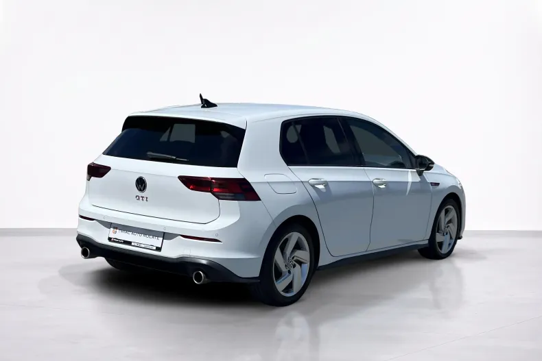 Volkswagen Golf din 2023 cu 21.396 km - oferta VOL222369 - foto 5