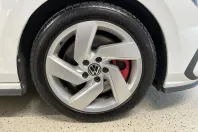 Volkswagen Golf din 2023 cu 21.396 km - oferta VOL222369 - foto 31