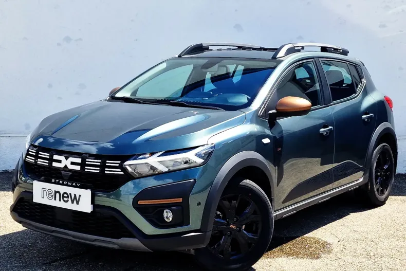 Dacia Sandero Stepway din 2023 cu 17.000 km - oferta DAC222374 - foto 1