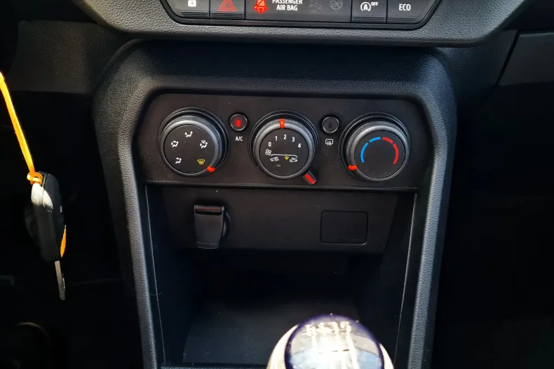 Dacia Sandero Stepway din 2023 cu 20.000 km - oferta DAC222375 - foto 19