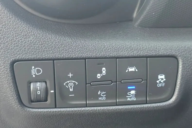 Hyundai Kona din 2020 cu 114.000 km - oferta HYU222376 - foto 19