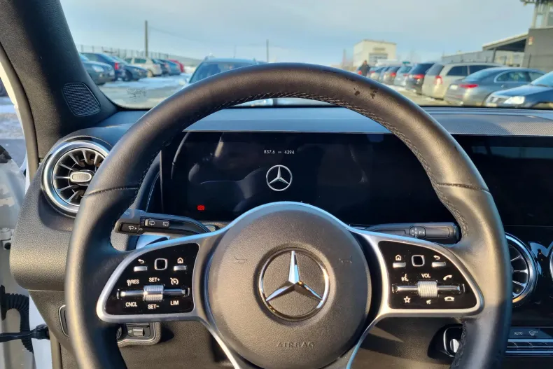 Mercedes-Benz GLB (Clasa GLB) din 2021 cu 4.100 km - oferta MER222382 - foto 11