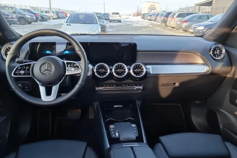 Mercedes-Benz GLB (Clasa GLB) din 2021 cu 4.100 km - oferta MER222382 - foto 12