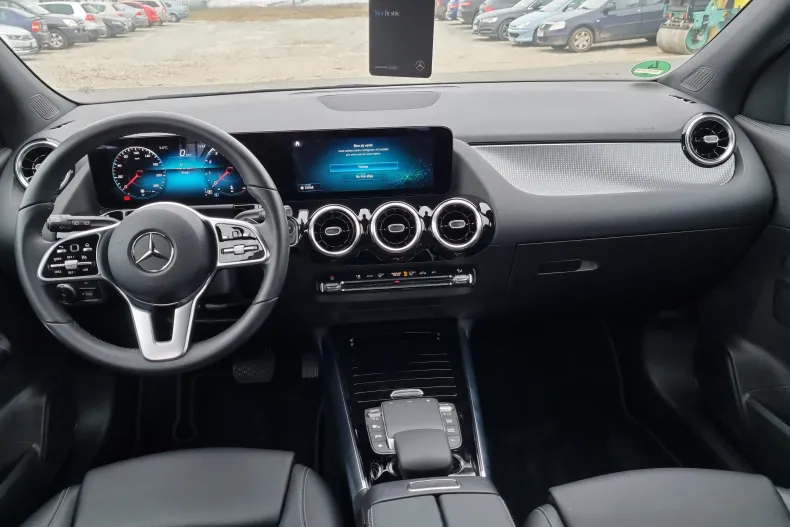 Mercedes-Benz GLA (Clasa GLA) din 2021 cu 9.550 km - oferta MER222384 - foto 12