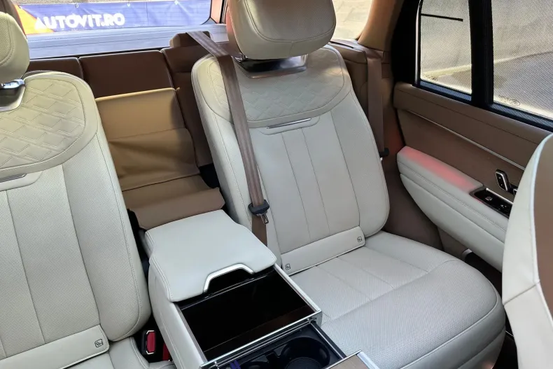 Land Rover Range Rover din 2023 cu 31.012 km - oferta LAN222386 - foto 30
