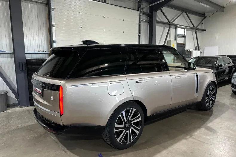 Land Rover Range Rover din 2023 cu 31.012 km - oferta LAN222386 - foto 35