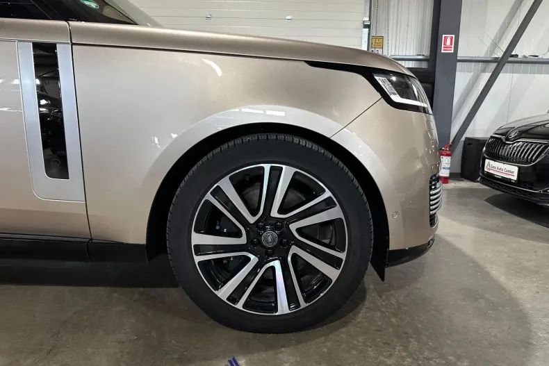 Land Rover Range Rover din 2023 cu 31.012 km - oferta LAN222386 - foto 40