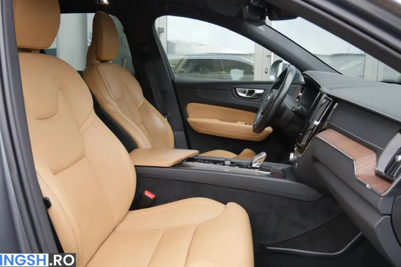 Volvo XC60 din 2020 cu 154.604 km - oferta VOL222388 - foto 18