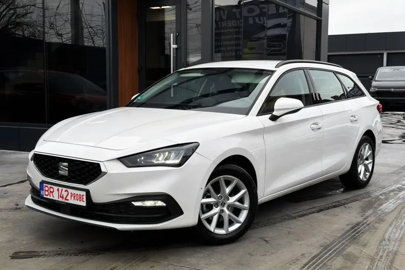 Seat Leon din 2025 cu 7.939 km - oferta SEA222392 - foto 1