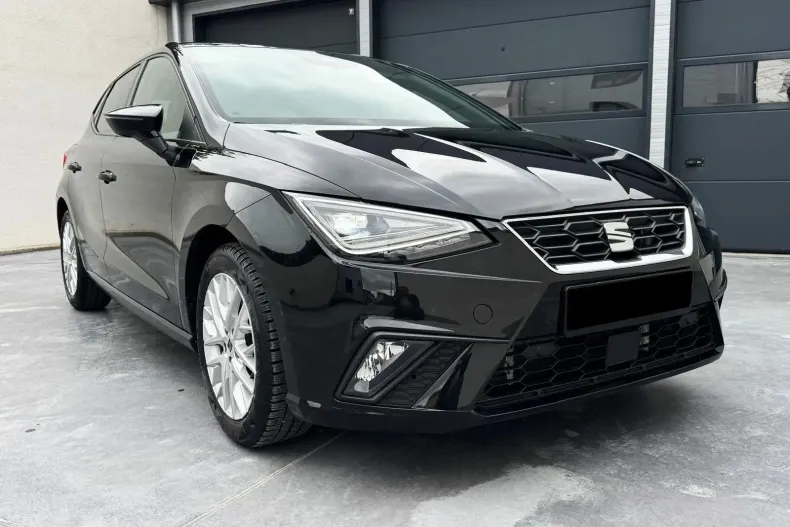 Seat Ibiza din 2024 cu 29.899 km - oferta SEA222393 - foto 1