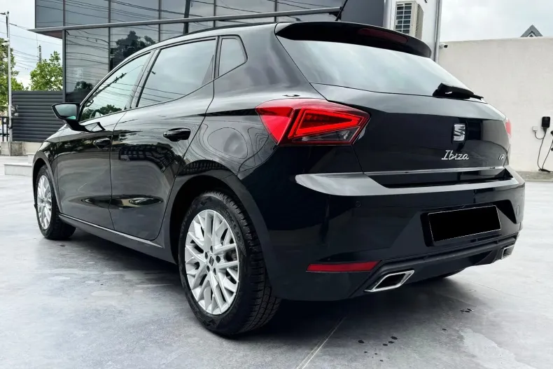 Seat Ibiza din 2024 cu 29.899 km - oferta SEA222393 - foto 5