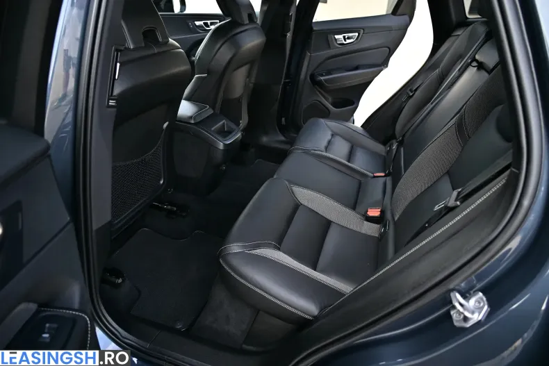 Volvo XC60 din 2022 cu 173.500 km - oferta VOL222394 - foto 15