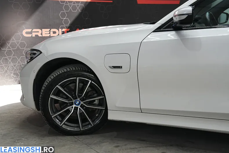 BMW 320e (Seria 3) din 2021 cu 157.144 km - oferta BMW222403 - foto 23