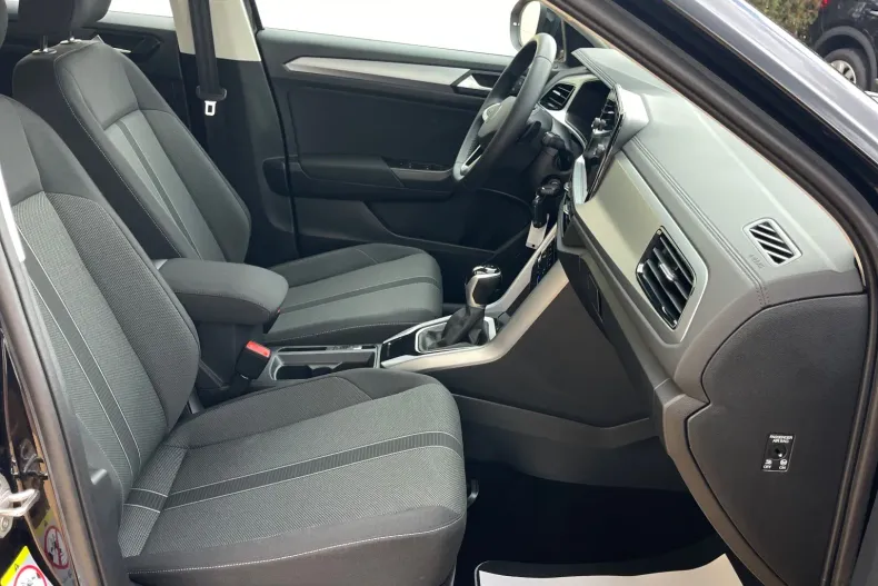 Volkswagen T-Roc din 2023 cu 105.000 km - oferta VOL222410 - foto 23