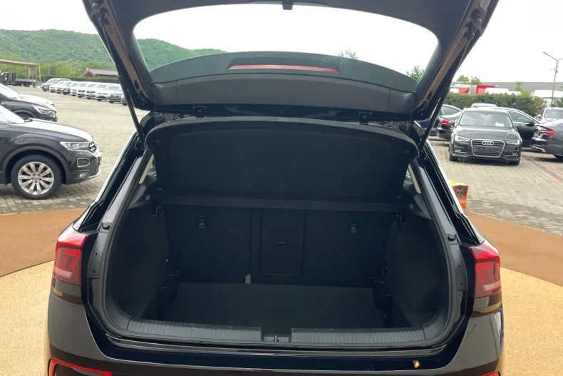 Volkswagen T-Roc din 2023 cu 105.000 km - oferta VOL222410 - foto 26