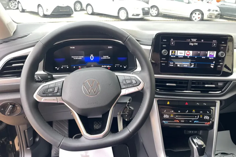 Volkswagen T-Roc din 2023 cu 105.000 km - oferta VOL222410 - foto 37