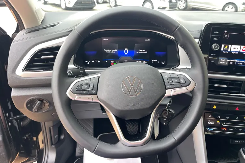 Volkswagen T-Roc din 2023 cu 105.000 km - oferta VOL222410 - foto 38