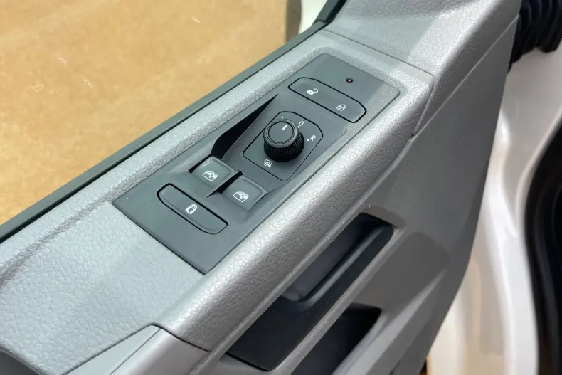 Volkswagen Caravelle din 2022 cu 172.000 km - oferta VOL222411 - foto 30