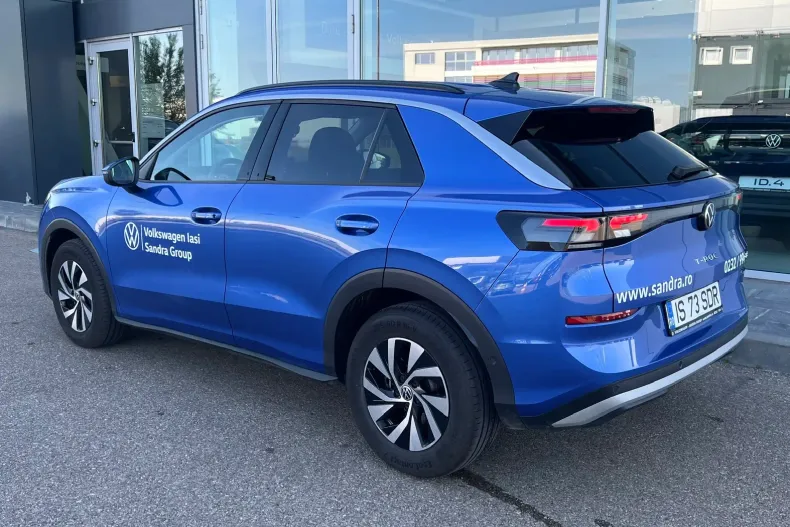 Volkswagen T-Roc din 2026 cu 5.901 km - oferta VOL222414 - foto 8