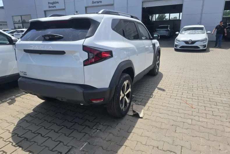 Dacia Duster din 2025 cu 5 km - oferta DAC222421 - foto 3
