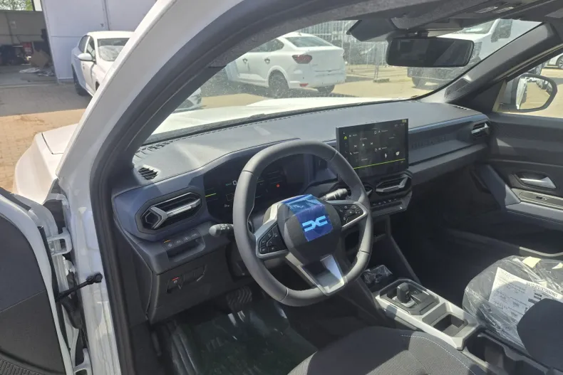 Dacia Duster din 2025 cu 5 km - oferta DAC222421 - foto 4