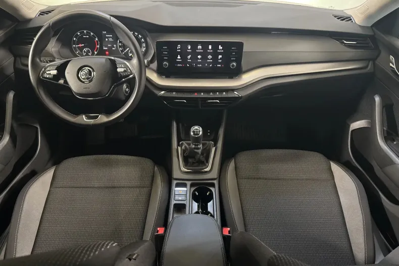Skoda Octavia din 2023 cu 99.909 km - oferta SKO222426 - foto 9