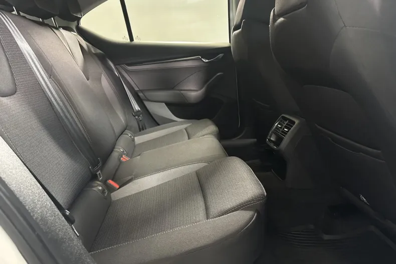 Skoda Octavia din 2023 cu 99.909 km - oferta SKO222426 - foto 12