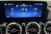 Mercedes-Benz GLA (Clasa GLA) din 2024 cu 37.106 km - oferta MER222428 - foto 19
