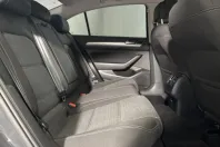 Volkswagen Passat din 2021 cu 115.381 km - oferta VOL222435 - foto 12