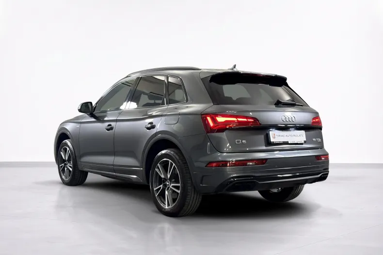 Audi Q5 din 2021 cu 92.146 km - oferta AUD222436 - foto 3