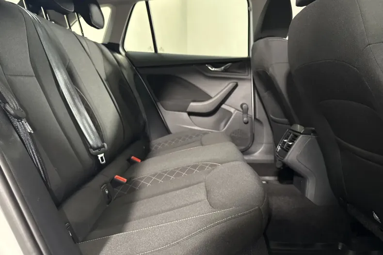 Skoda Scala din 2023 cu 56.072 km - oferta SKO222437 - foto 12