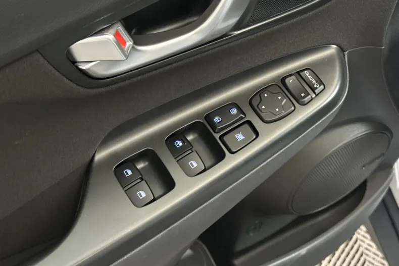 Hyundai Kona din 2022 cu 41.077 km - oferta HYU222439 - foto 13