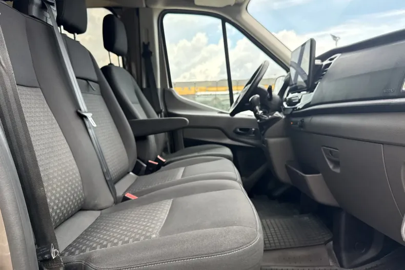 Ford Transit din 2023 cu 64.709 km - oferta FOR222442 - foto 11