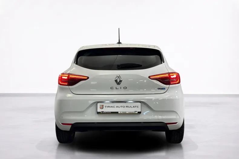 Renault Clio din 2023 cu 102.037 km - oferta REN222461 - foto 4