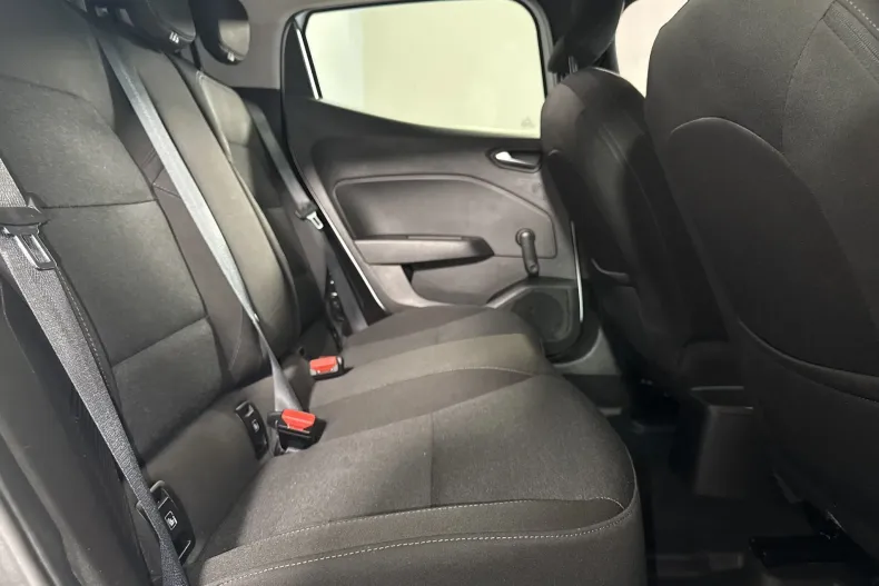 Renault Clio din 2023 cu 102.037 km - oferta REN222461 - foto 12