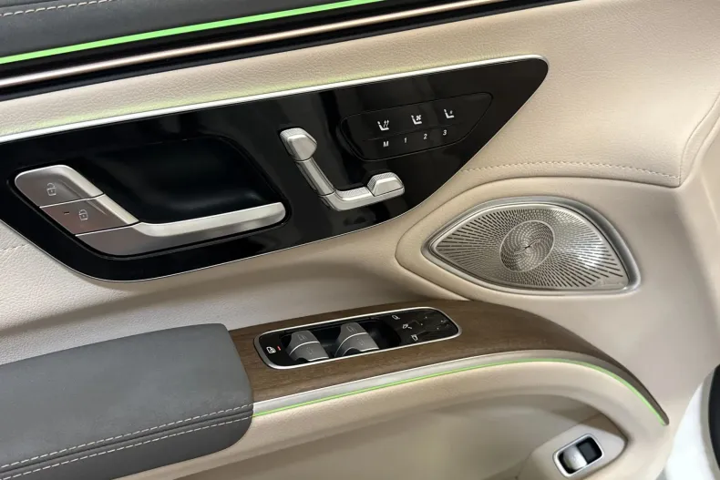 Mercedes-Benz EQS din 2022 cu 63.817 km - oferta MER222463 - foto 14