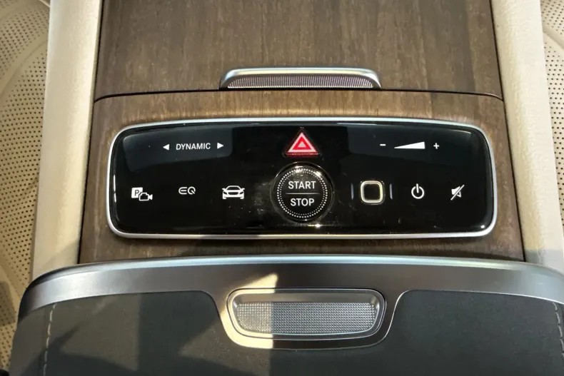 Mercedes-Benz EQS din 2022 cu 63.817 km - oferta MER222463 - foto 17