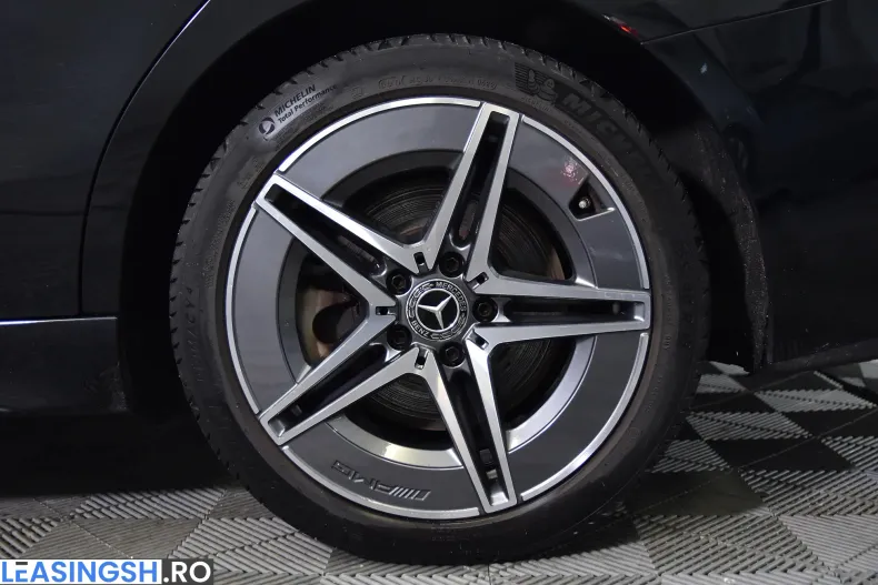 Mercedes-Benz C 300 (Clasa C) din 2022 cu 62.137 km - oferta MER222465 - foto 13