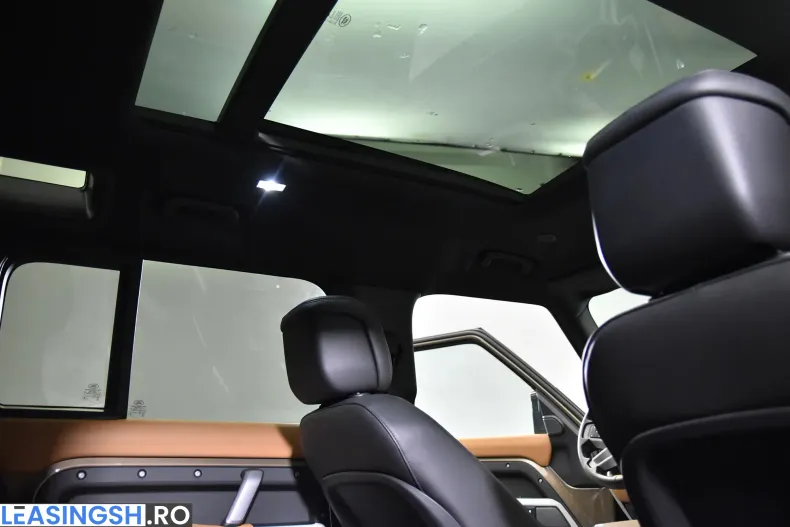 Land Rover Defender din 2023 cu 57.613 km - oferta LAN222467 - foto 20