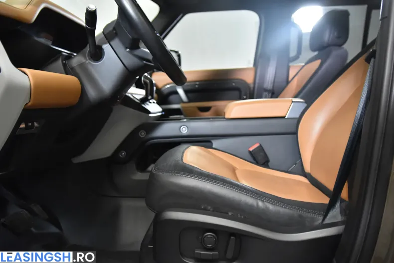 Land Rover Defender din 2023 cu 57.613 km - oferta LAN222467 - foto 21