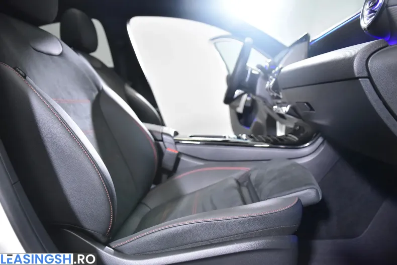 Mercedes-Benz A 220 (Clasa A) din 2024 cu 17.064 km - oferta MER222470 - foto 12
